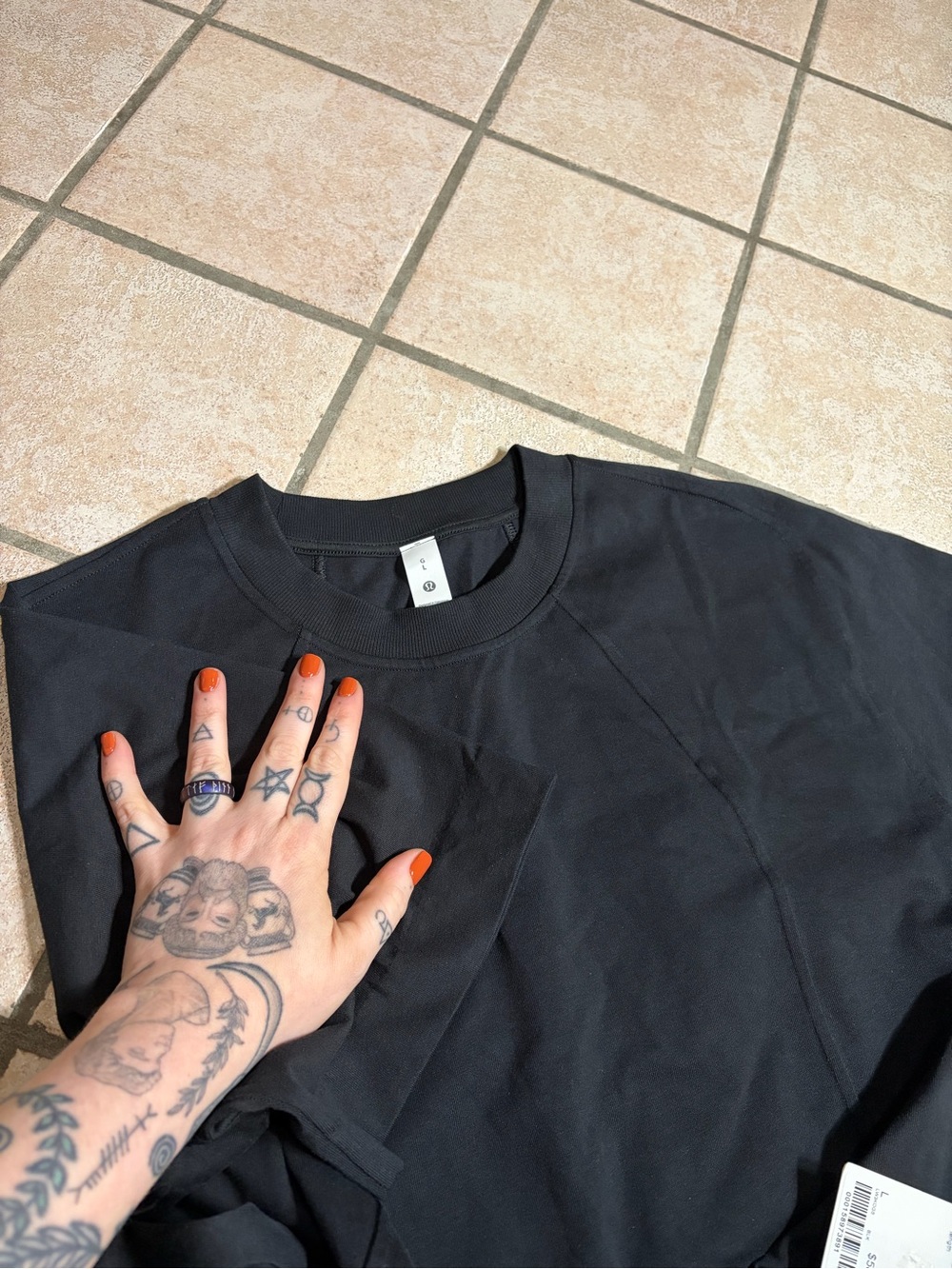 NWT Lululemon Scuba Cotton Jersey T-Shirt (Black) Size L - Picture 2 of 8